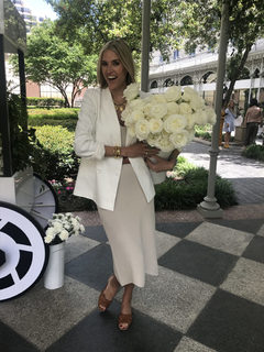 Kristen Taekman feet photo thumbnail