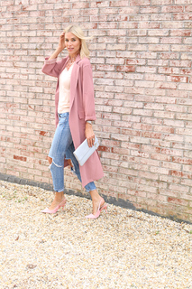 Kristen Taekman feet photo thumbnail