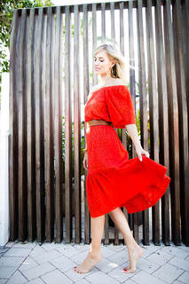 Kristen Taekman feet photo thumbnail