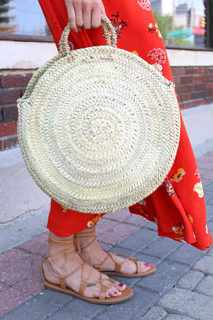 Kristen Taekman feet photo thumbnail