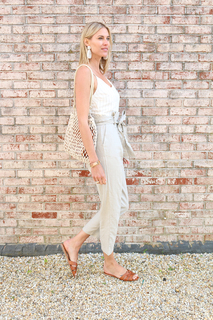 Kristen Taekman feet photo thumbnail