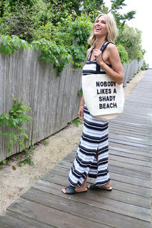 Kristen Taekman feet photo thumbnail