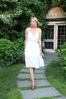 Kristen Taekman feet photo thumbnail