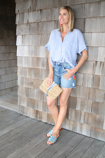 Kristen Taekman feet photo thumbnail