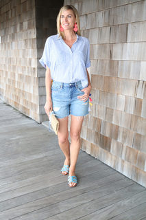 Kristen Taekman feet photo thumbnail