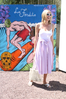 Kristen Taekman feet photo thumbnail