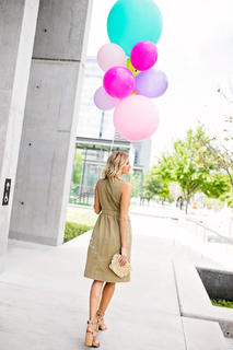 Kristen Taekman feet photo thumbnail