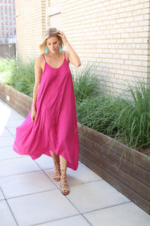 Kristen Taekman feet photo thumbnail