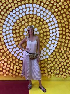 Kristen Taekman feet photo thumbnail