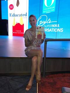 Kristen Taekman feet photo thumbnail