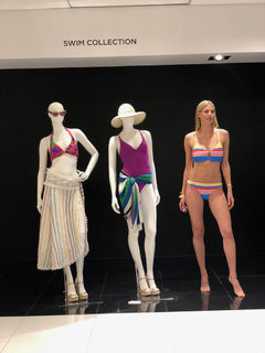 Kristen Taekman feet photo thumbnail