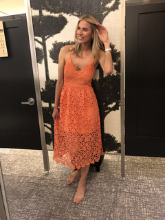 Kristen Taekman feet photo thumbnail