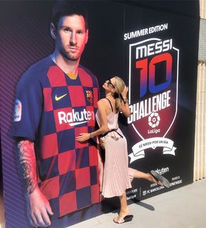 Kristen Taekman feet photo thumbnail