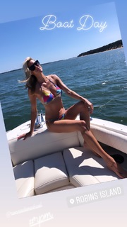 Kristen Taekman feet photo thumbnail