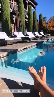 Kristen Taekman feet photo thumbnail