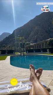 Kristen Taekman feet photo thumbnail