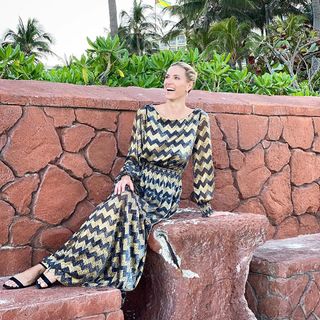 Kristen Taekman feet photo thumbnail