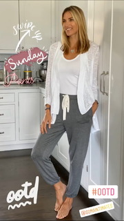 Kristen Taekman feet photo thumbnail