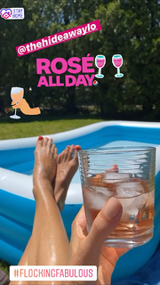 Kristen Taekman feet photo thumbnail