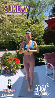 Kristen Taekman feet photo thumbnail