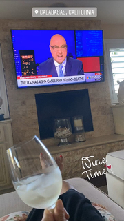 Kristen Taekman feet photo thumbnail