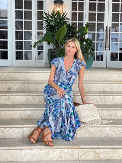 Kristen Taekman feet photo thumbnail