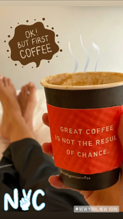 Kristen Taekman feet photo thumbnail