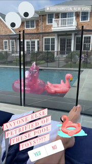 Kristen Taekman feet photo thumbnail