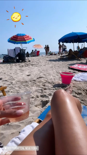 Kristen Taekman feet photo thumbnail