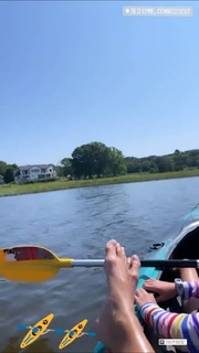 Kristen Taekman feet photo thumbnail