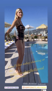 Kristen Taekman feet photo thumbnail