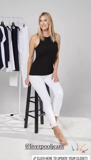 Kristen Taekman feet photo thumbnail