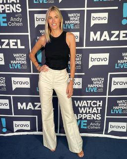 Kristen Taekman feet photo thumbnail