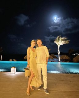 Kristen Taekman feet photo thumbnail