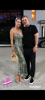 Kristen Taekman feet photo thumbnail