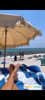 Kristen Taekman feet photo thumbnail