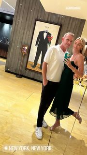 Kristen Taekman feet photo thumbnail