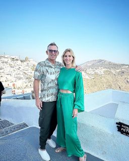 Kristen Taekman feet photo thumbnail