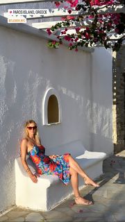 Kristen Taekman feet photo thumbnail