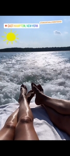 Kristen Taekman feet photo thumbnail