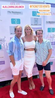 Kristen Taekman feet photo thumbnail