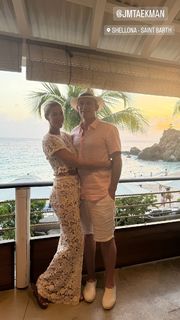 Kristen Taekman feet photo thumbnail