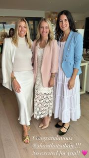 Kristen Taekman feet photo thumbnail