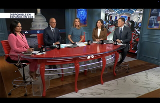 Kristen Welker feet photo 1