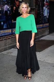 Kristen Wiig feet photo thumbnail