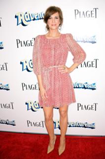 Kristen Wiig feet photo thumbnail
