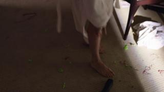 Kristen Wiig feet photo thumbnail