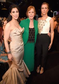 Kristen Wiig feet photo thumbnail
