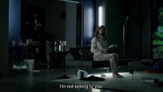 Kristen Wiig feet photo thumbnail