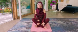 Kristen Wiig feet photo thumbnail